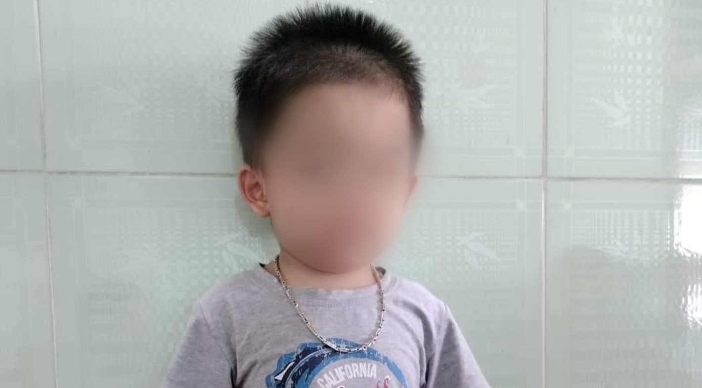xot xa be trai khau khinh bi bo roi truoc cong tue tinh duong an lac dspl 1 xot xa be trai khau khinh bi bo roi truoc cong tue tinh duong an lac dspl 1