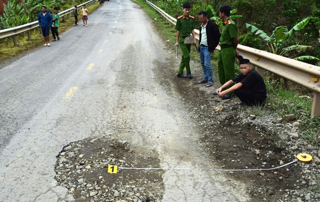tin tuc phap luat moi nhat ngay 8 8 2023 manh moi quan trong lan ra nghi pham sat hai nu chu tiem cat toc o dong nai dspl 2