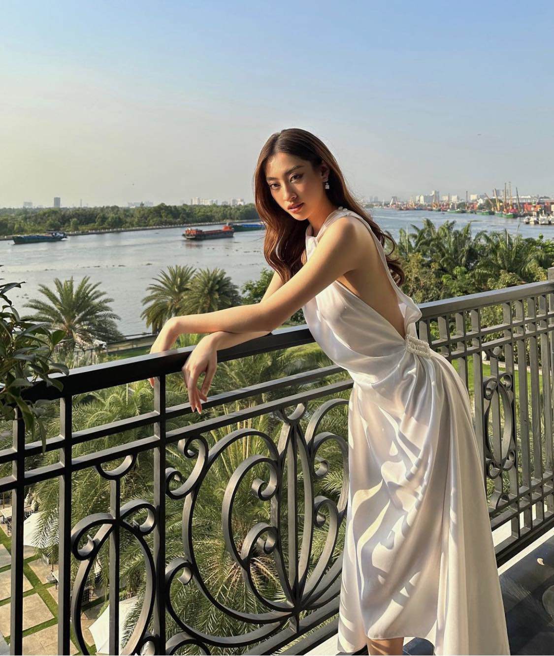 luong thuy linh mac ho man suon quyen ru duoi nang mua he dspl 3 luong thuy linh mac ho man suon quyen ru duoi nang mua he dspl 3