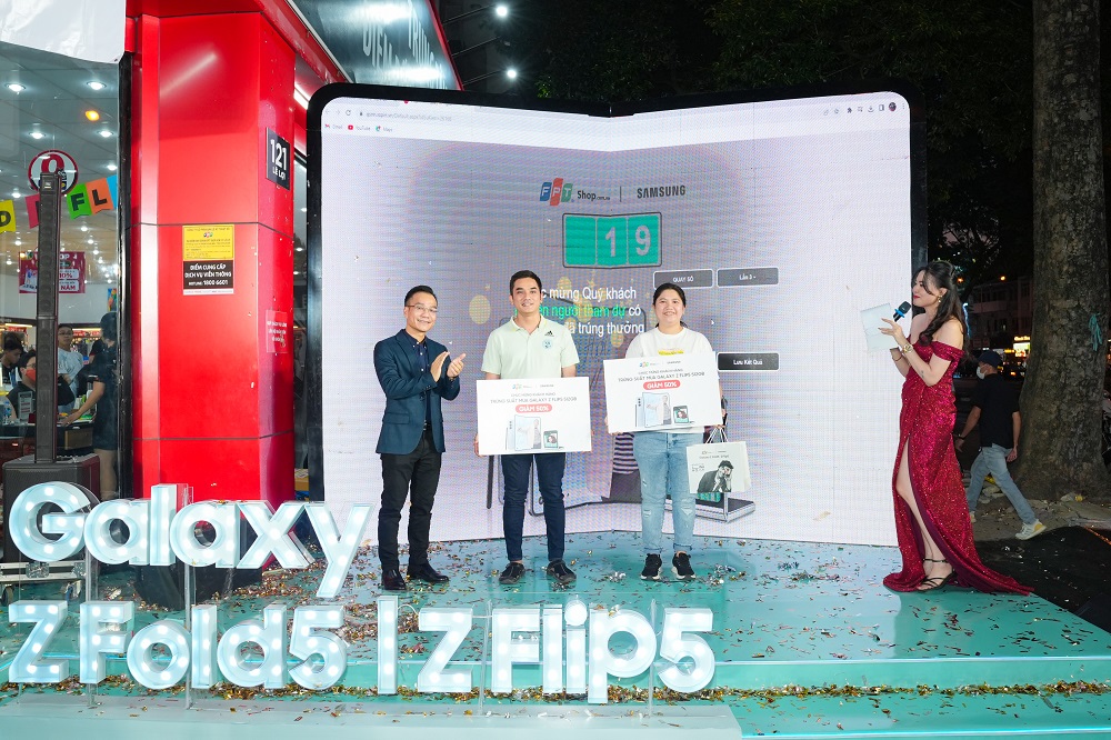 fpt shop chinh thuc mo ban bo doi sieu pham galaxy z5 series dspl 1 2