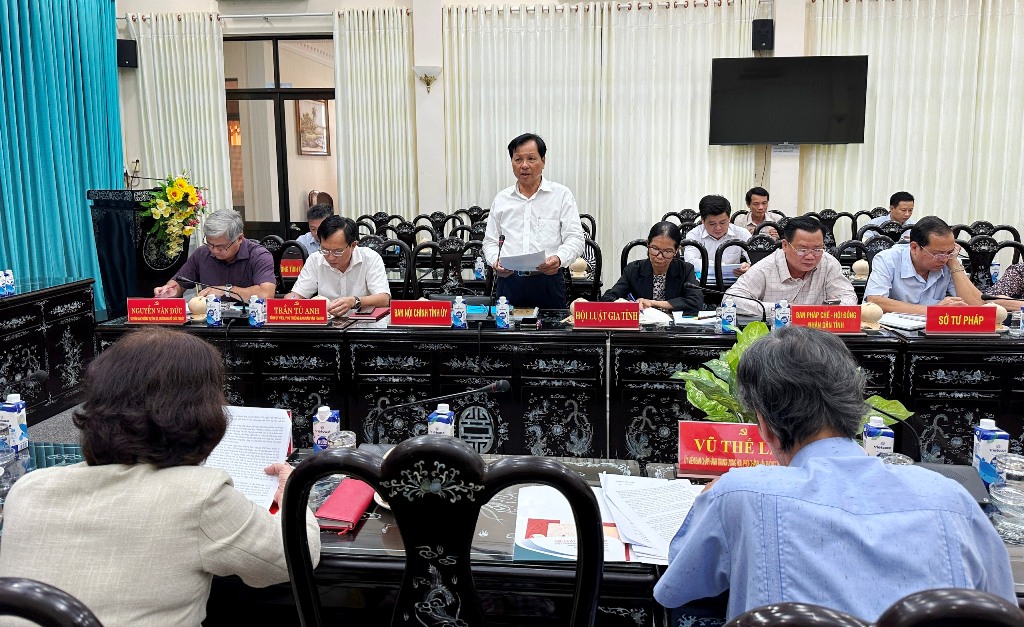 dang doan hoi luat gia viet nam lam viec voi thuong truc tinh uy ben tre dspl 2 dang doan hoi luat gia viet nam lam viec voi thuong truc tinh uy ben tre dspl 2