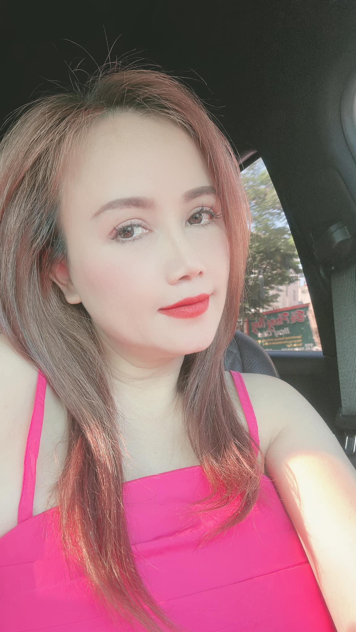 ngam nhan sac xinh dep cua 2 co ban tap hoa cu len phim la khien dan tinh me man dspl 3