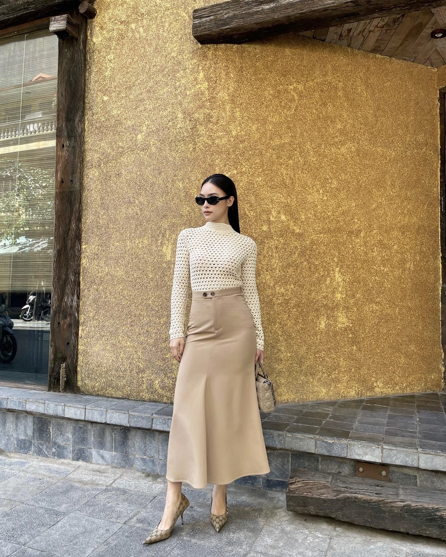 phong cach style doi thuong cuon hut cua chi hoang mau anh lookbook duoc bao thai ca ngoi 1 phong cach style doi thuong cuon hut cua chi hoang mau anh lookbook duoc bao thai ca ngoi 1