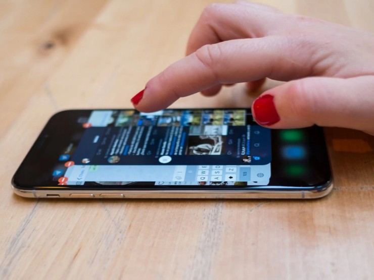 ios 17 co bien mot so chiec iphone thanh do co dspl 3 ios 17 co bien mot so chiec iphone thanh do co dspl 3