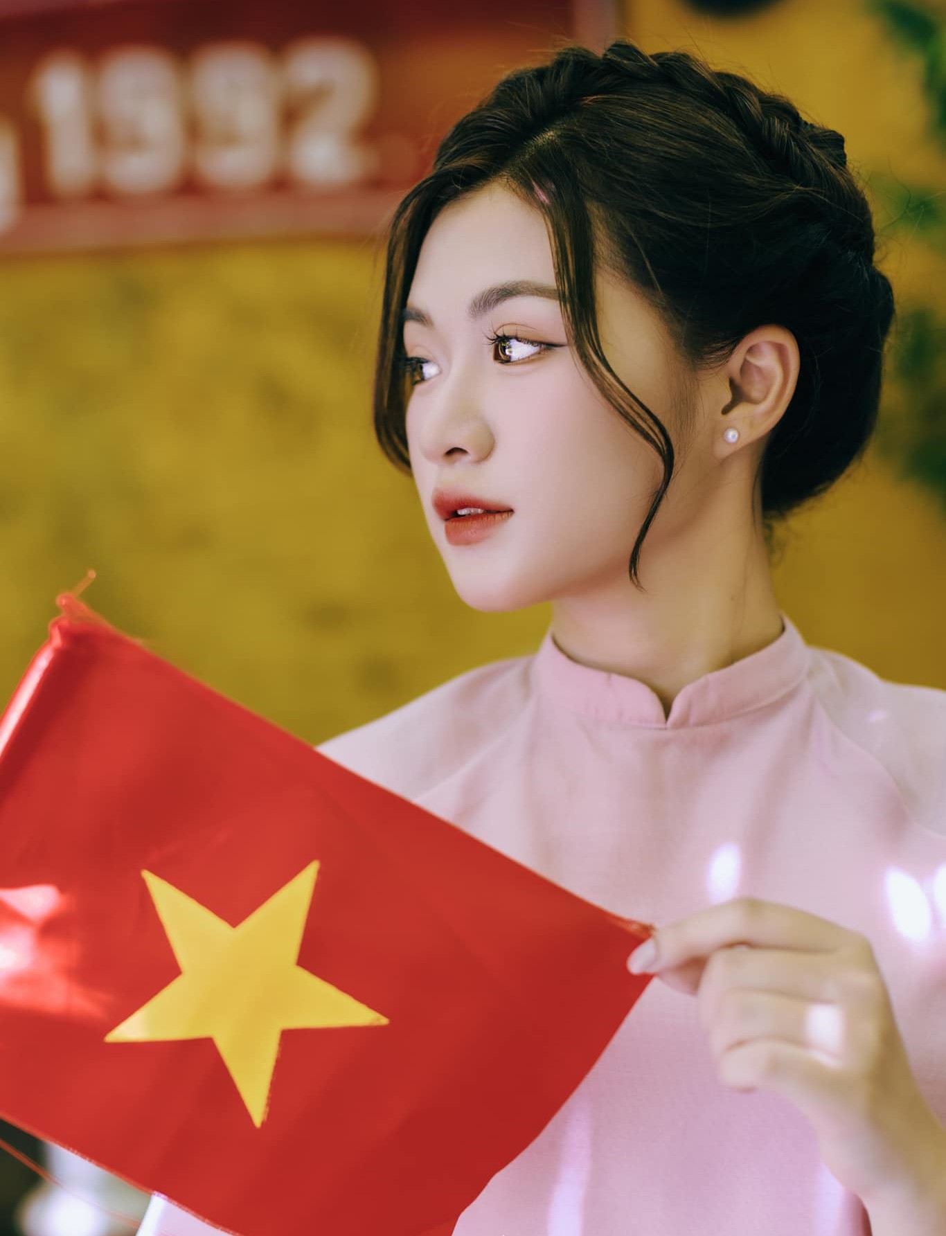 nu sinh vien nghe an dep trong veo khien cong dong mang dung ngoi khong yen dspl 3 nu sinh vien nghe an dep trong veo khien cong dong mang dung ngoi khong yen dspl 3