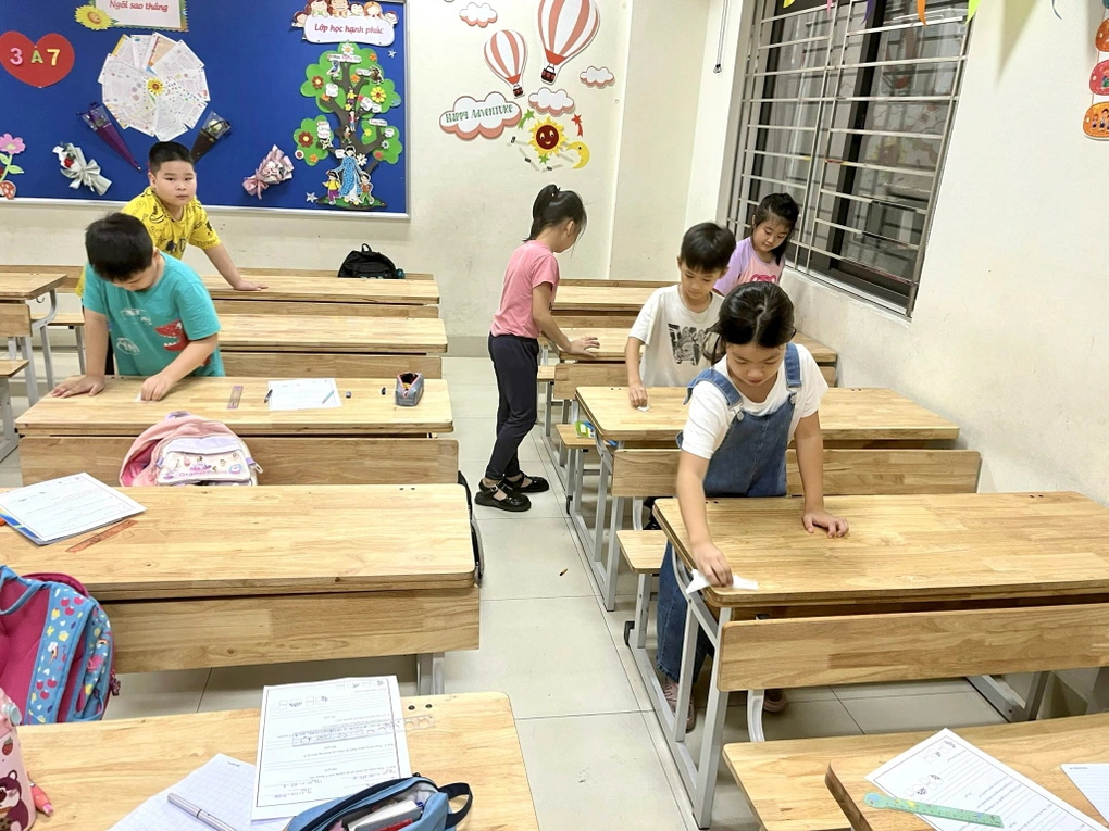 vu nhieu hoc sinh o ha noi dau bung sau an ban tru noi dung thu ngo xin loi dung ten hieu truong dspl 2 vu nhieu hoc sinh o ha noi dau bung sau an ban tru noi dung thu ngo xin loi dung ten hieu truong dspl 2