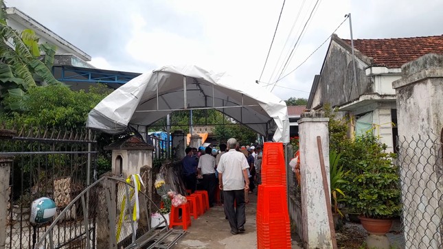 vu con trai truy sat cha va anh ruot tu vong nghi pham tung hoc rat gioi tot nghiep dai hoc o tp hcm dspl 1 vu con trai truy sat cha va anh ruot tu vong nghi pham tung hoc rat gioi tot nghiep dai hoc o tp hcm dspl 1