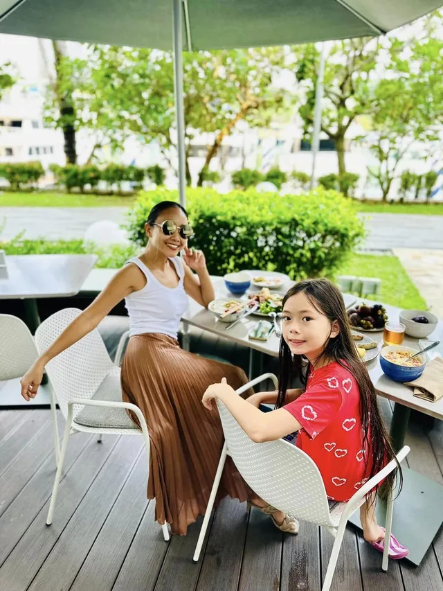chi dep doan trang khoe nha o singapore goc bep trieu do co gi khien bao ba noi tro chi biet uoc dspl 2 chi dep doan trang khoe nha o singapore goc bep trieu do co gi khien bao ba noi tro chi biet uoc dspl 2
