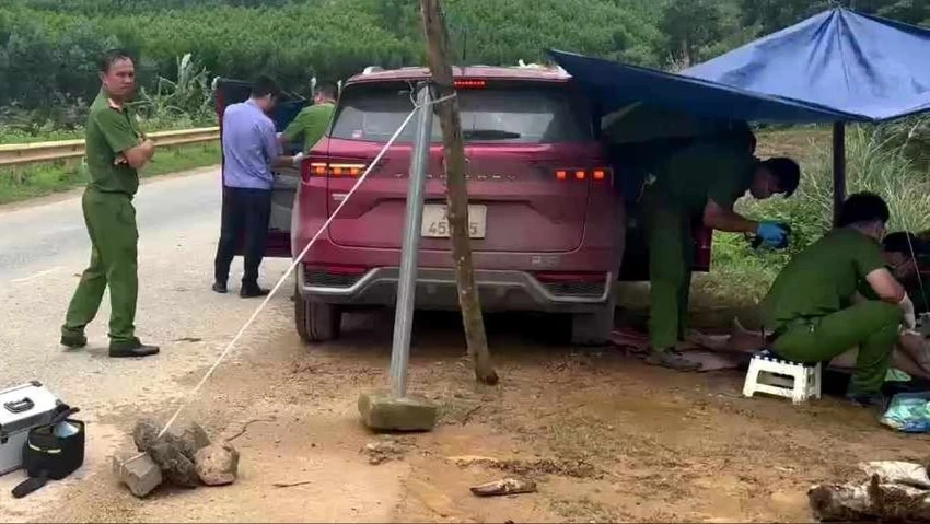 hien truong vu o to lao vao lan can deo phuong hoang 2 nguoi tu vong dspl 3