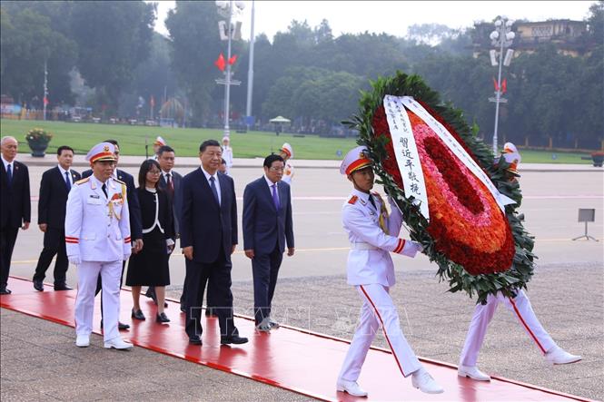 tong bi thu chu tich nuoc trung quoc tap can binh vao lang vieng chu tich ho chi minh dspl 1 tong bi thu chu tich nuoc trung quoc tap can binh vao lang vieng chu tich ho chi minh dspl 1