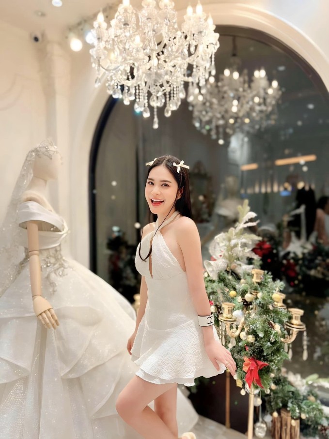 biet thu 22 ty dong cua dai gia quan 7 doan di bang giang den sang ruc goc pho don noel dspl 2