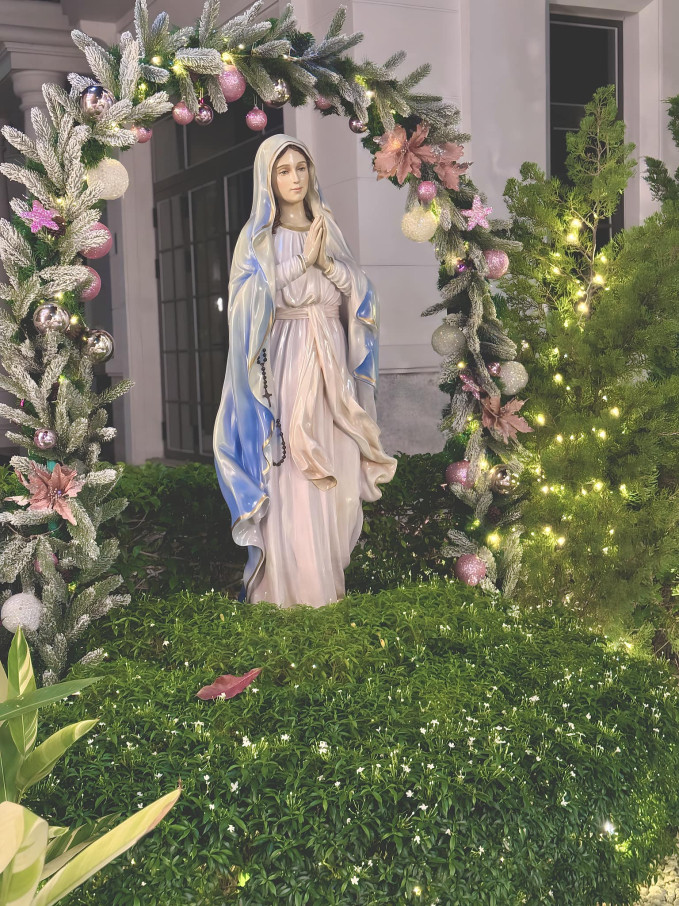 biet thu 22 ty dong cua dai gia quan 7 doan di bang giang den sang ruc goc pho don noel dspl 6