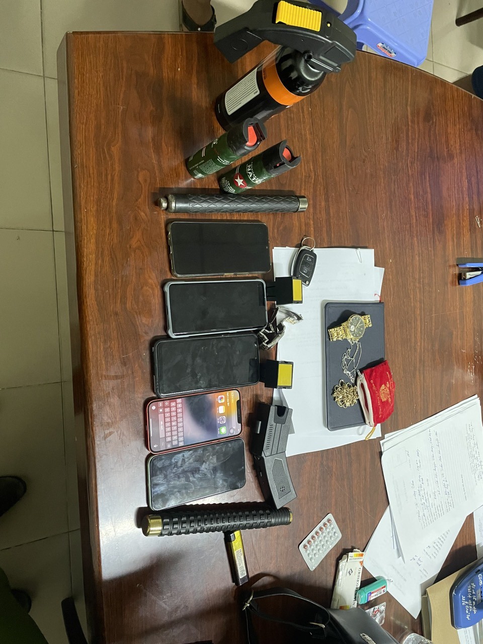 loi khai cua 2 doi vo chong ru nhau di trom xe may luc nua dem dspl 2