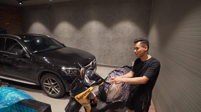 ben trong dinh thu 7 tang hoanh trang cua streamer top 1 viet nam dspl 2 ben trong dinh thu 7 tang hoanh trang cua streamer top 1 viet nam dspl 2