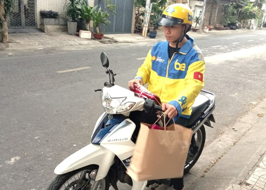 sinh vien tat bat lam them dip can tet nguyen dan can than trong de tranh bi lua dao dspl 4 sinh vien tat bat lam them dip can tet nguyen dan can than trong de tranh bi lua dao dspl 4