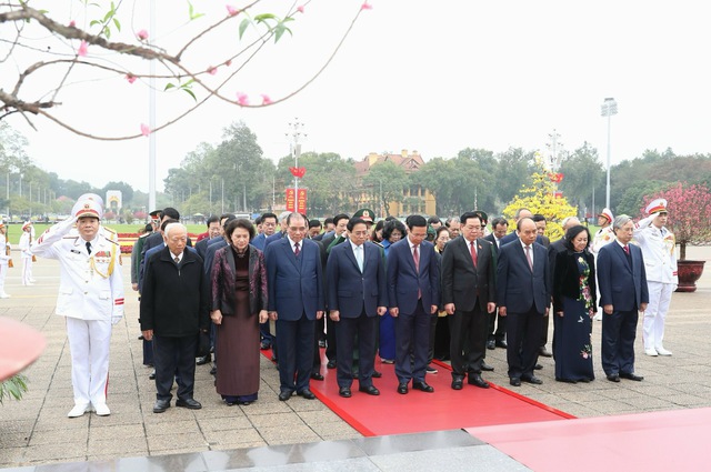 lanh dao dang nha nuoc vao lang vieng chu tich ho chi minh nhan dip tet nguyen dan 2024 dspl 2 lanh dao dang nha nuoc vao lang vieng chu tich ho chi minh nhan dip tet nguyen dan 2024 dspl 2