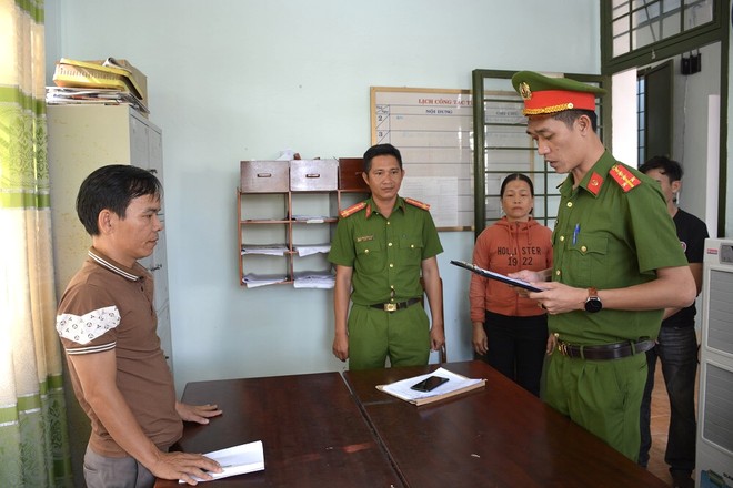 chieu tro chiem doat hon 2 ty dong tien mua dat cua hai doi tuong dspl 2