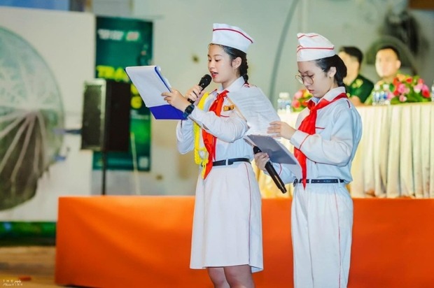 nu sinh nho tuoi nhat trong 20 de cu guong mat tre viet nam tieu bieu 2023 sau thanh tich dang ne la bi mat ngot ngao dspl 3