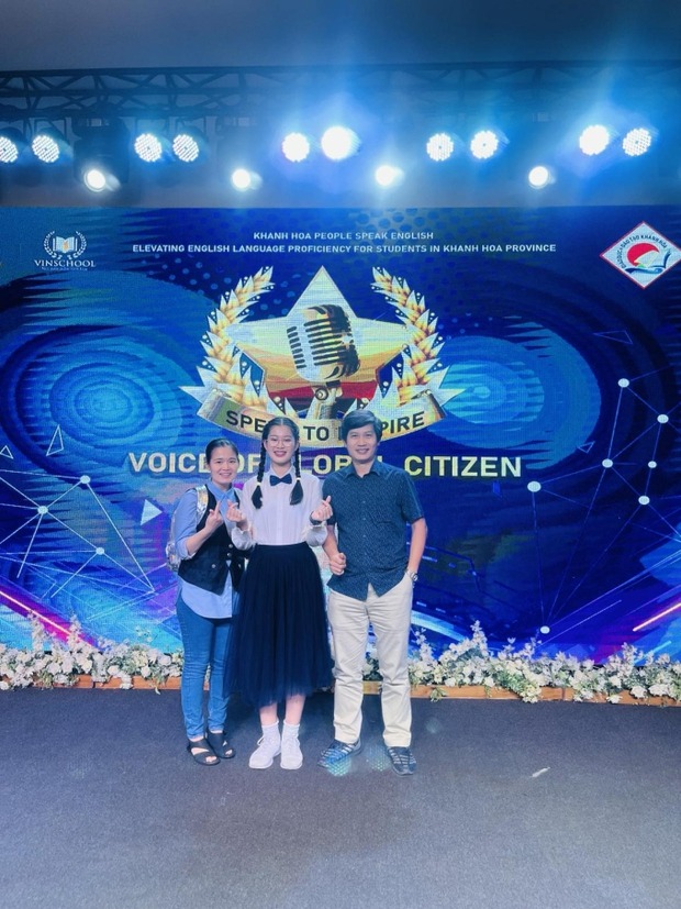nu sinh nho tuoi nhat trong 20 de cu guong mat tre viet nam tieu bieu 2023 sau thanh tich dang ne la bi mat ngot ngao dspl 5