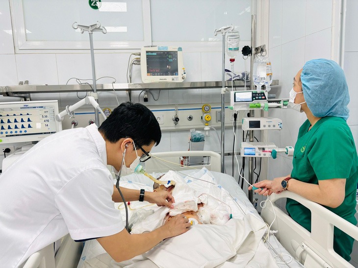 nam sinh lop 7 tu vong do may tinh no khi hoc bai gia dinh khong du da kinh te dspl 1