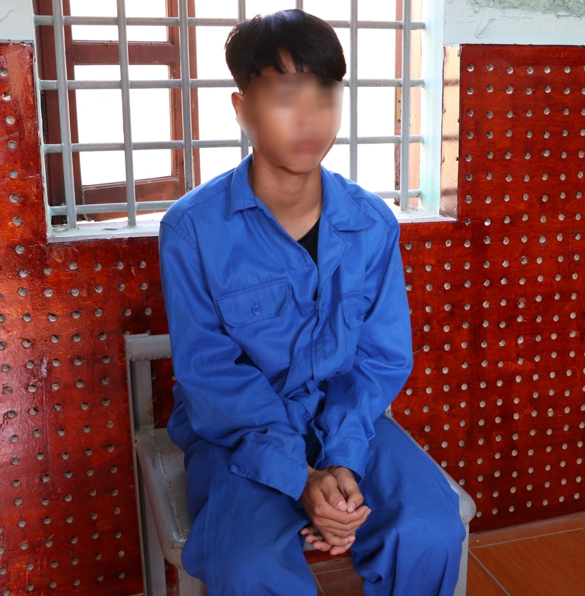 nghich-tu-15-tuoi-sat-hai-cha-ruot-da-man-chi-vi-bi-la-mang nghich-tu-15-tuoi-sat-hai-cha-ruot-da-man-chi-vi-bi-la-mang