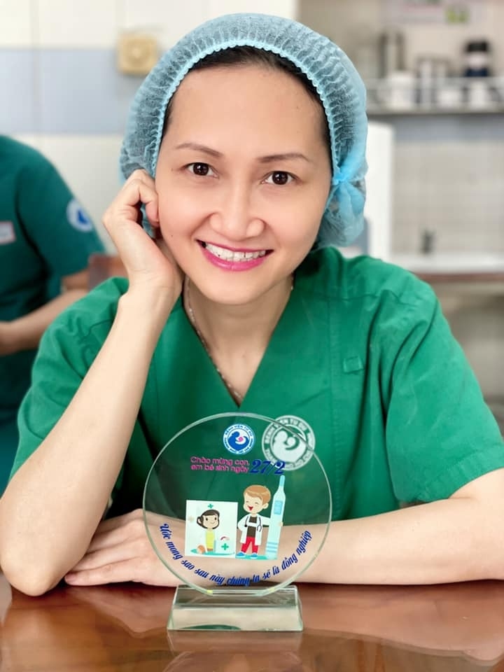 xuc dong roi nuoc mat chuyen anh tai xe khong lay tien xe cua bac si vi nhan la co toi voi to quoc xuc dong roi nuoc mat chuyen anh tai xe khong lay tien xe cua bac si vi nhan la co toi voi to quoc
