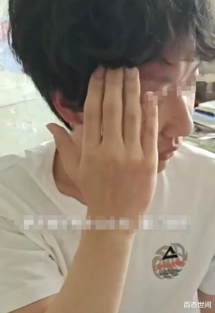 nu sinh dan ban trai ve nha dang o trong phong ngu thi bi bo bat gap su tinh sau do gay tranh cai1 nu sinh dan ban trai ve nha dang o trong phong ngu thi bi bo bat gap su tinh sau do gay tranh cai1