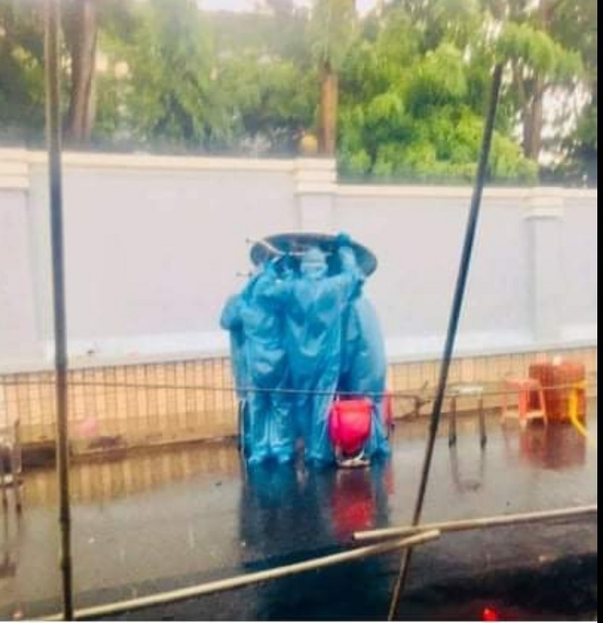 xuc dong loi tam su cua chien binh ao xanh nho tuoi nhat doi phun khu khuan o tphcm4 xuc dong loi tam su cua chien binh ao xanh nho tuoi nhat doi phun khu khuan o tphcm4