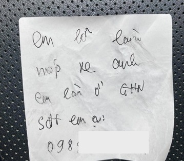 o to bi dam mop dau nhung chu xe van vui ve nguyen nhan den tu mau giay voi noi dung dac biet1 o to bi dam mop dau nhung chu xe van vui ve nguyen nhan den tu mau giay voi noi dung dac biet1