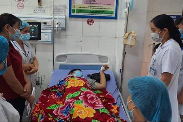 tin tuc doi song ngay 158 nguoi phu nu ung thu buong trung voi khoi u nang 15kg2 tin tuc doi song ngay 158 nguoi phu nu ung thu buong trung voi khoi u nang 15kg2
