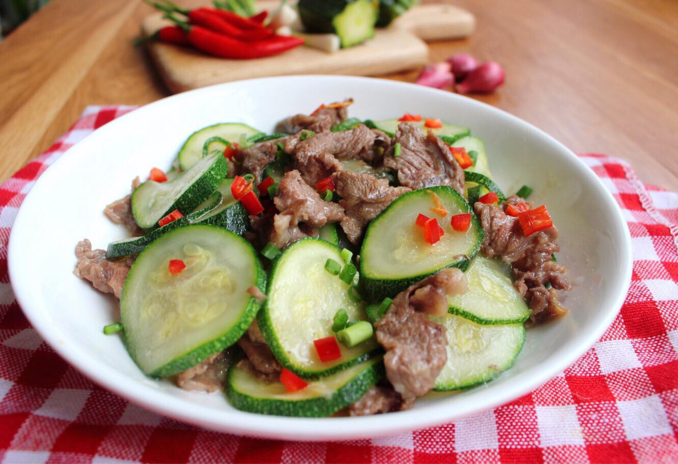 bi ngoi xao thit bo la mieng an mot lan nho mai khong quen bi ngoi xao thit bo la mieng an mot lan nho mai khong quen