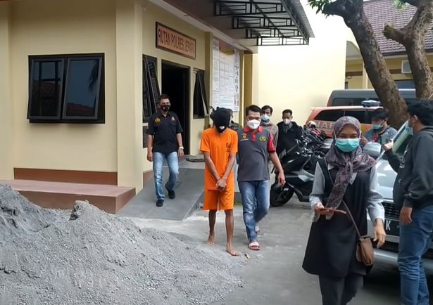 bi mang vi xem tv qua nhieu thieu nien 17 tuoi co hanh dong kho dung thu voi me ruot bi mang vi xem tv qua nhieu thieu nien 17 tuoi co hanh dong kho dung thu voi me ruot