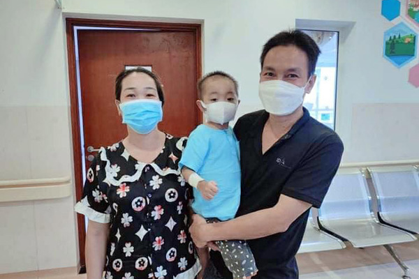 tin tuc doi song ngay 810 5 nguoi trong mot gia dinh nhap vien cap cuu vi bi ong dot3 tin tuc doi song ngay 810 5 nguoi trong mot gia dinh nhap vien cap cuu vi bi ong dot3