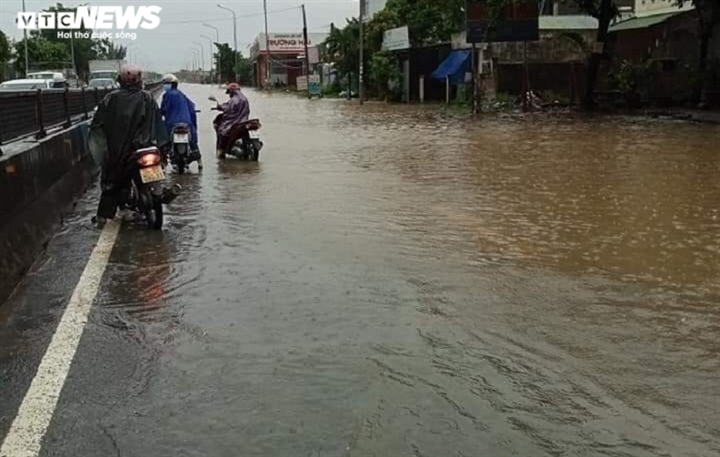quang ngai mua nhu trut nuoc nhieu tuyen duong bien thanh song4 quang ngai mua nhu trut nuoc nhieu tuyen duong bien thanh song4