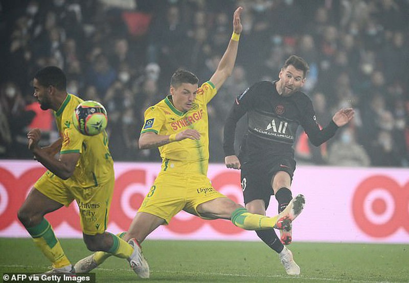lionel messi ghi ban thang dau tien o ligue 1 lionel messi ghi ban thang dau tien o ligue 1