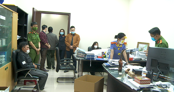 bat tam giam tong giam doc cong ty cp dau tu phat trien nha da nang bat tam giam tong giam doc cong ty cp dau tu phat trien nha da nang