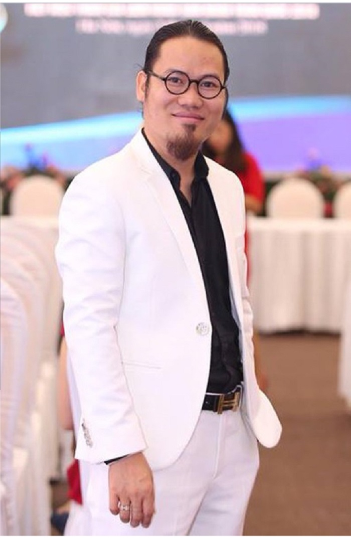dao dien vuong rau toi khong muon ai goi toi la nghe si1 dao dien vuong rau toi khong muon ai goi toi la nghe si1