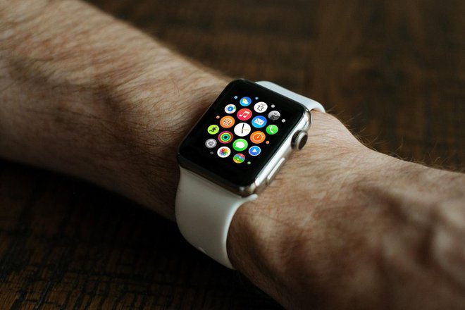 tin tuc cong nghe moi nong nhat hom nay 42 apple watch cuu nguoi dan ong bat tinh1 tin tuc cong nghe moi nong nhat hom nay 42 apple watch cuu nguoi dan ong bat tinh1