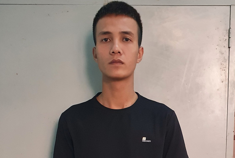 tam giu hinh su thanh nien dam chet nguoi den nha doi no ngay mung 4 tet