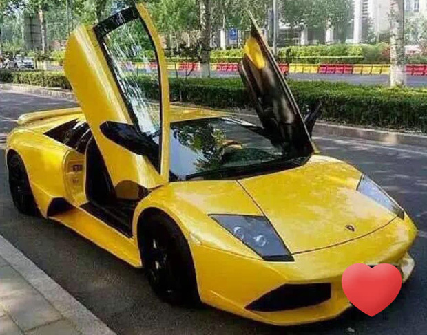 lo lam xuoc xe lamborghini nam sinh viet vai dong nhan khien chu o to lap tuc het gian lo lam xuoc xe lamborghini nam sinh viet vai dong nhan khien chu o to lap tuc het gian