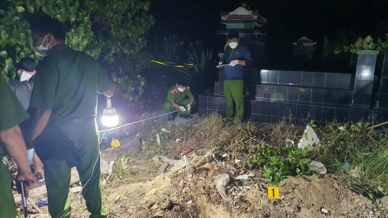 tin tuc phap luat ngay 33 khoi to doi tuong sat hai chu no roi chon xac ngoai nghia dia1 tin tuc phap luat ngay 33 khoi to doi tuong sat hai chu no roi chon xac ngoai nghia dia1