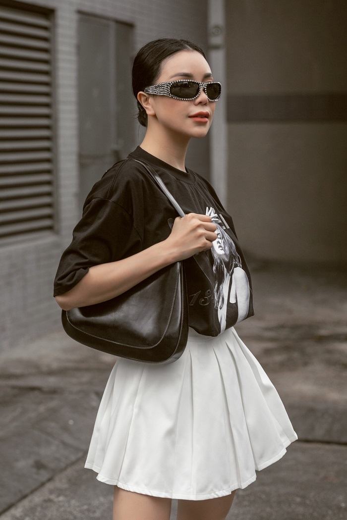 tra ngoc hang dien street style cuc chat dao pho cung nguoi dep dao ha4 tra ngoc hang dien street style cuc chat dao pho cung nguoi dep dao ha4