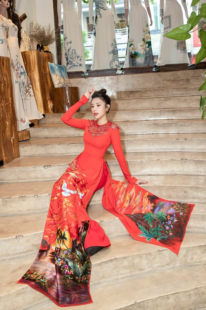 duong yen nhung cung dan nguoi dep di thu ao dai cho show dinh van tho1 duong yen nhung cung dan nguoi dep di thu ao dai cho show dinh van tho1