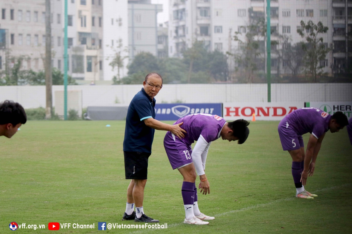 tuyen viet nam tich cuc tap luyen huong toi tran do suc voi oman3 tuyen viet nam tich cuc tap luyen huong toi tran do suc voi oman3