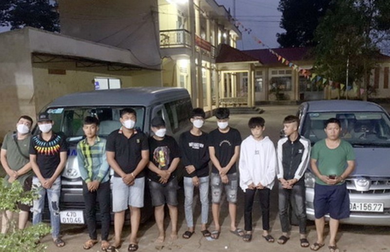 dong nai bat giu nhom thanh nien tu tap dua xe trong dem dong nai bat giu nhom thanh nien tu tap dua xe trong dem