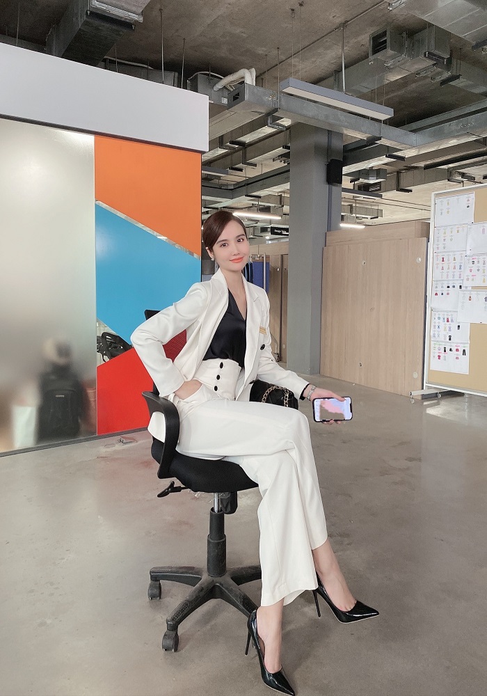 he lo tao hinh chat lu cua van trang phan minh huyen trong phan 2 thuong ngay nang ve8 he lo tao hinh chat lu cua van trang phan minh huyen trong phan 2 thuong ngay nang ve8