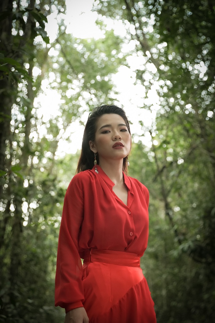 trini hoc tro nhac si quoc bao theo duoi nhac rock1