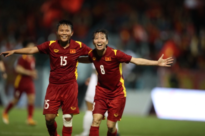 tuyen nu viet nam nhan thuong lon sau khi nguoc dong thang 2 1 philippines