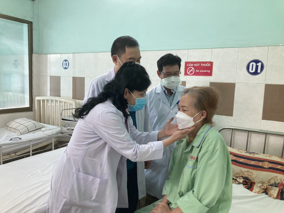 ly do nguoi phu nu khong noi duoc suot 7 thang sau khi mac covid 19 ly do nguoi phu nu khong noi duoc suot 7 thang sau khi mac covid 19