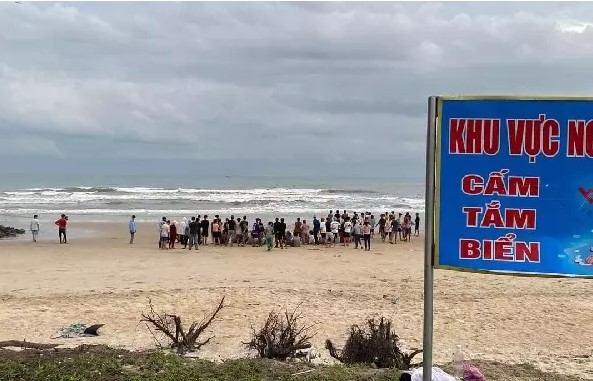 ba ria vung tau ru nhau di tam bien mot thieu nien mat tich